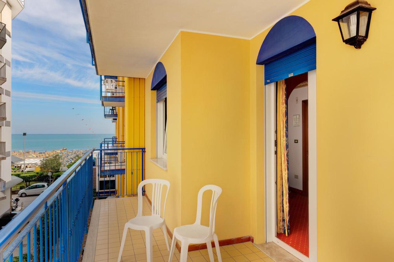 Hotel Napoleon 4*