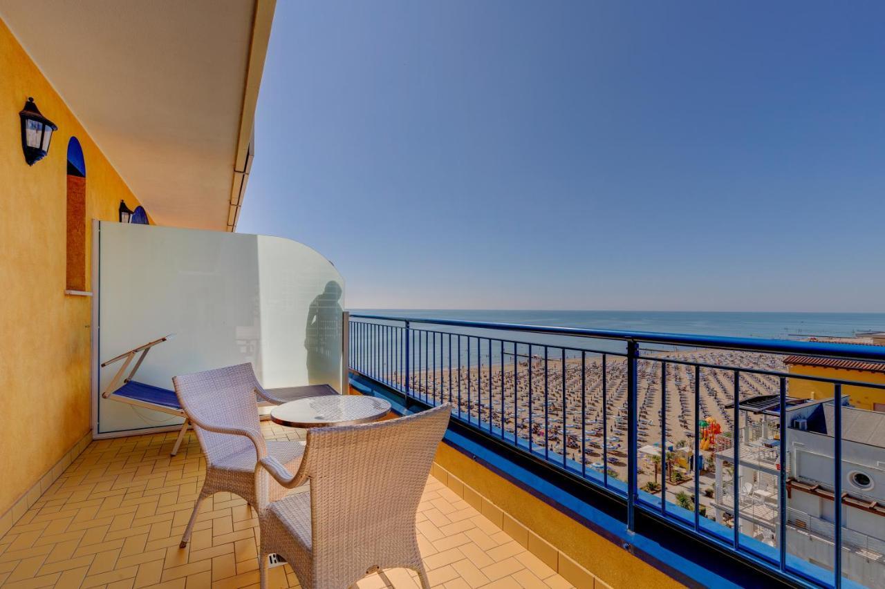 Hotel Napoleon 4*