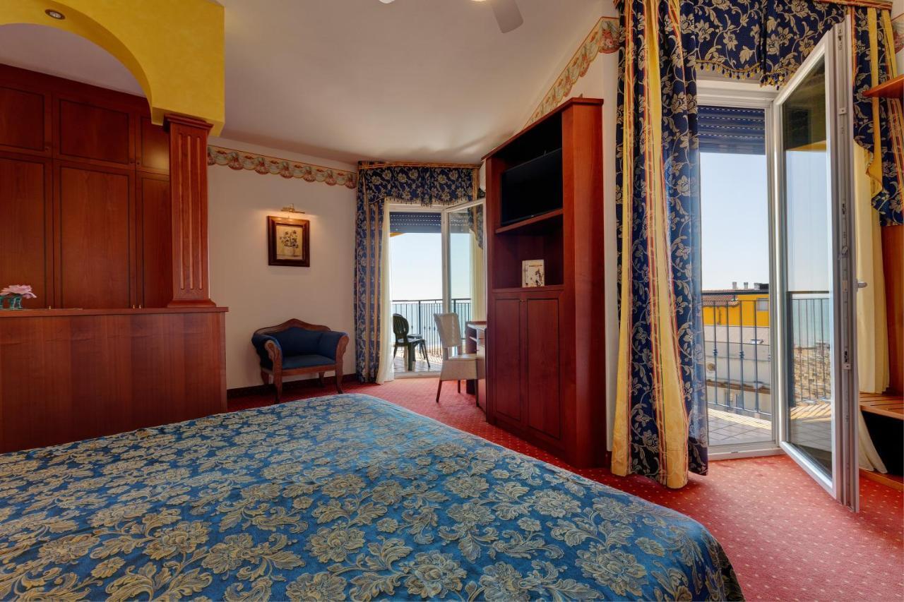 Napoleon Hotel